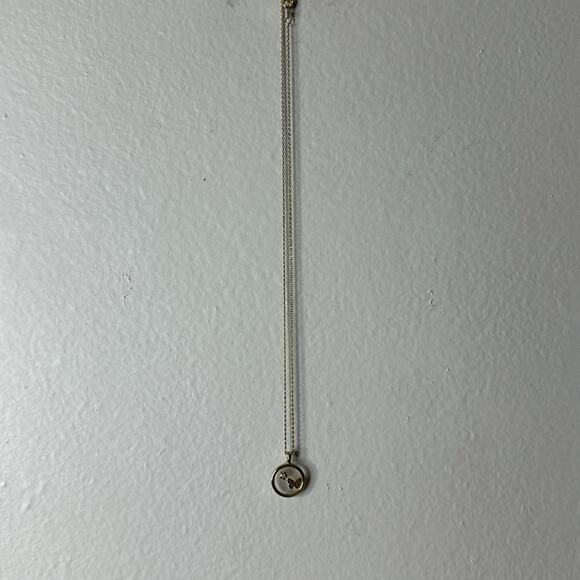 Pressed Flower and Butterfly Gold Dainty Pendant and Chain Necklace - Picture 6 of 6